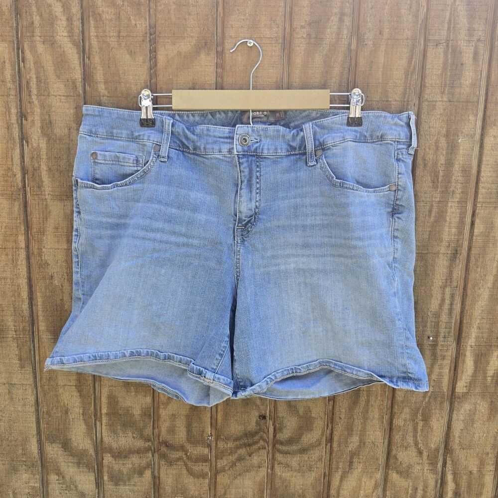 Torrid Feel The Fit Light Wash Denim Shorts Torrid Size 20